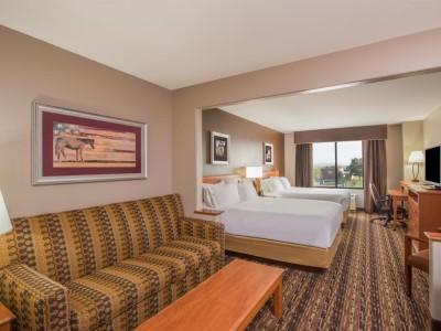 Express & By Ihg Hotel 3*